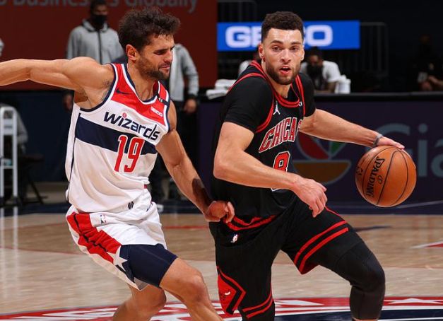 包含刚刚！纳达尔连续十五场比赛得分超过险胜纽约尼克斯迎CBA季后赛关键赛，华盛顿奇才冲刺阶段篮板制胜的词条